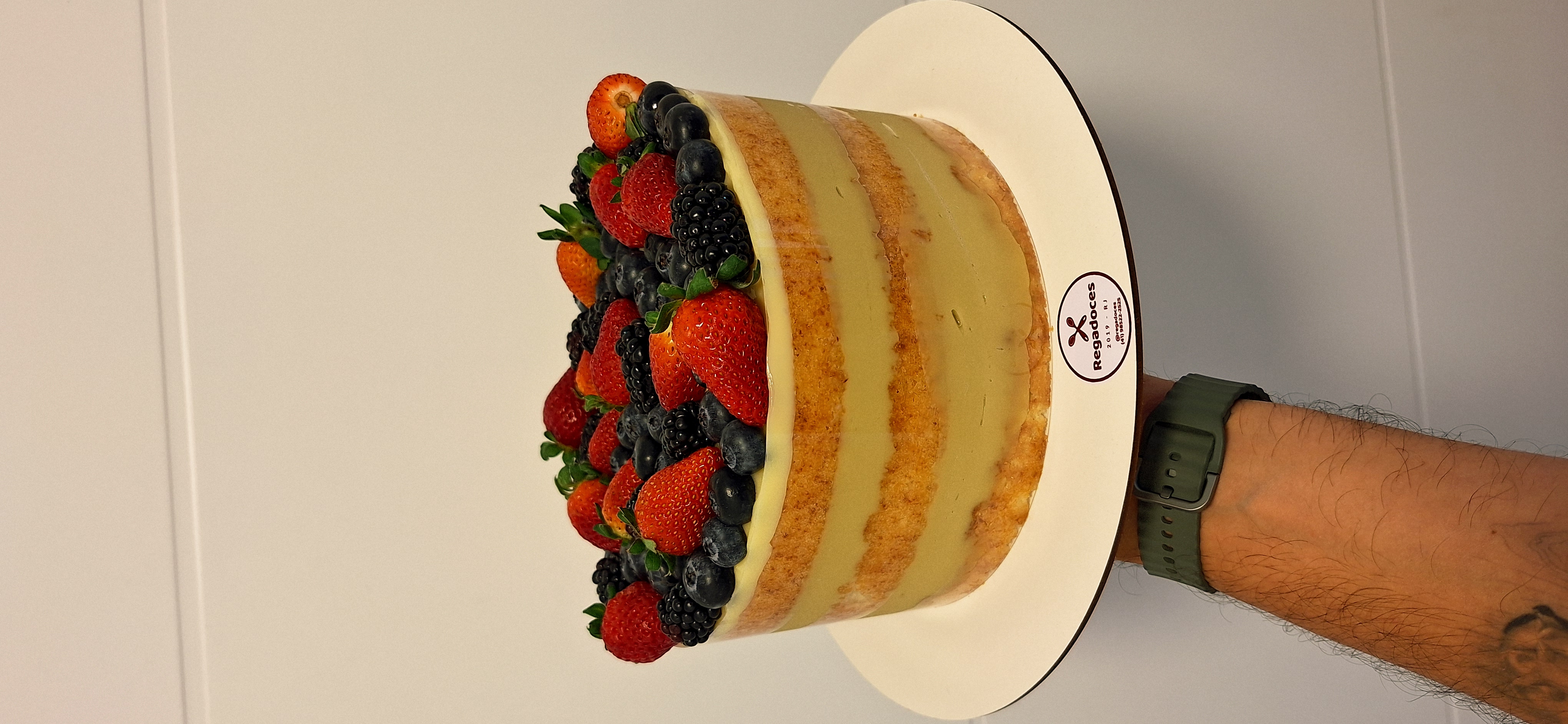 RegaNaked Cake Pistache 20cm